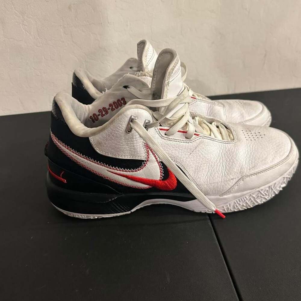 Nike Zoom LeBron NXXT Gen AMPD Size 11.5 First Game White Black